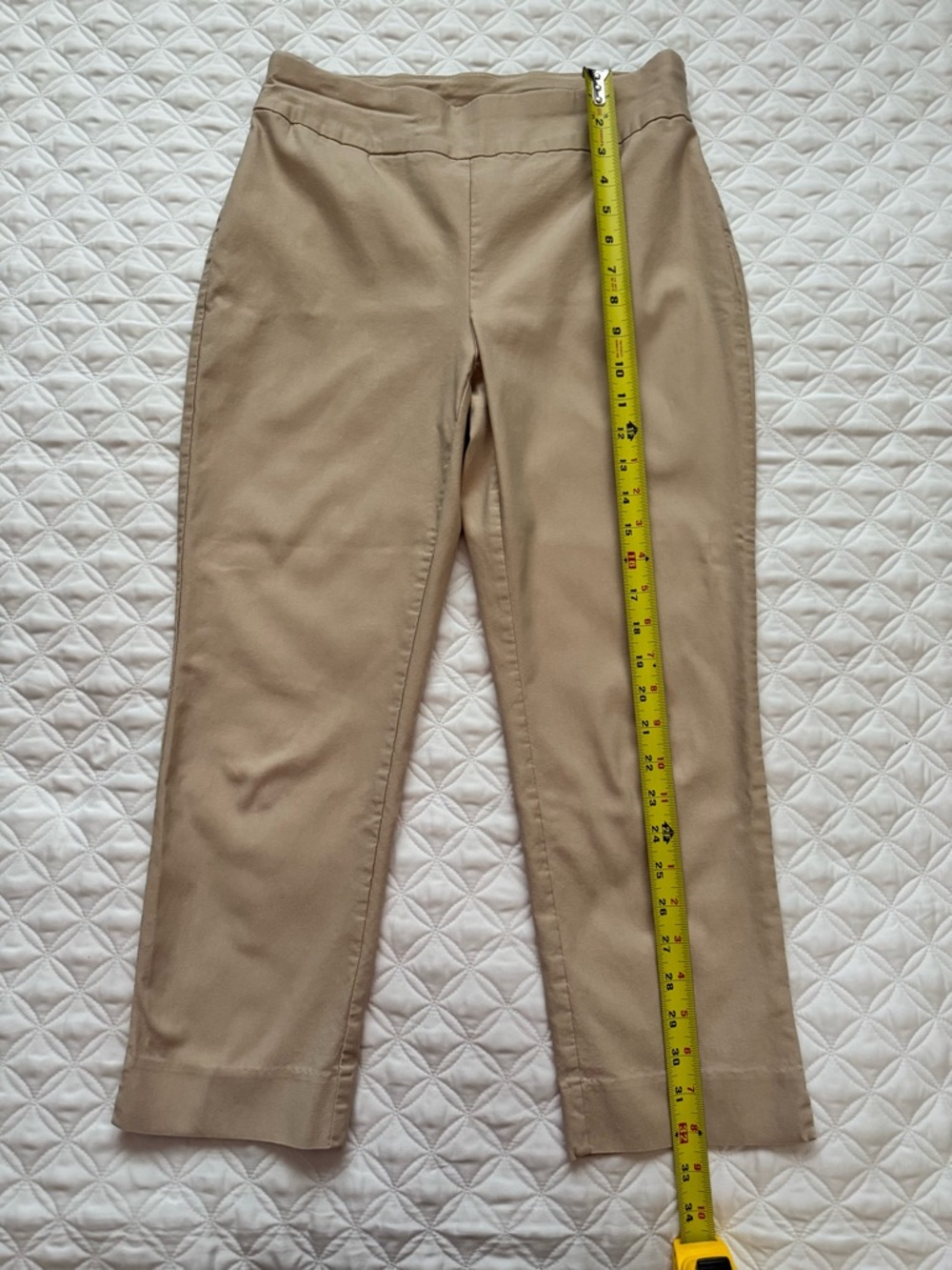 Chico's Tan So Slimming Cropped Pull-on Pants Size Small 4, Chicos Size 0 - Picture 2 of 13